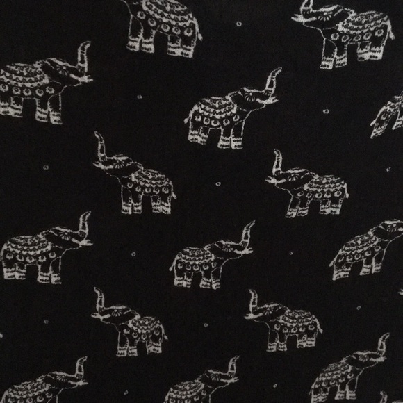 Printed Tank Top - Picture 3 of 3